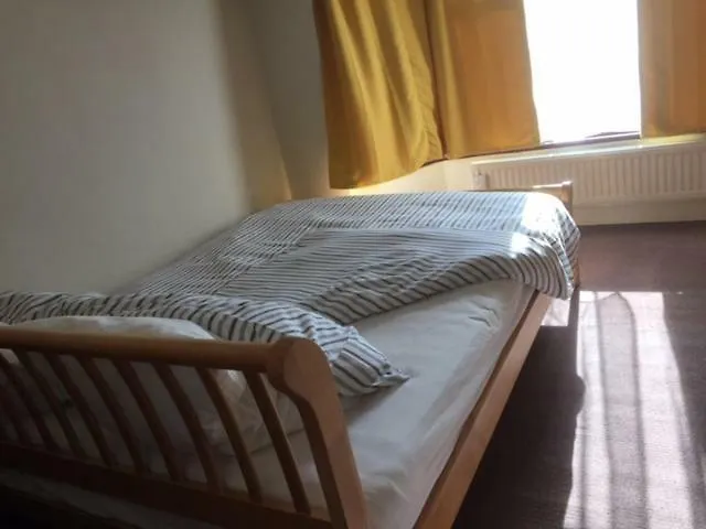 Le Buffle Noir Londres Bed & Breakfast Greenford