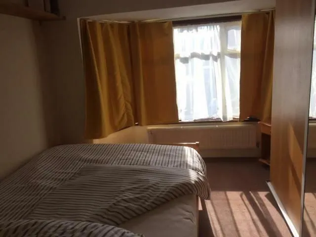 Le Buffle Noir Londres Bed & Breakfast Greenford
